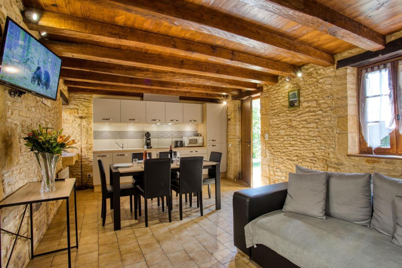 Combas Village De Gites Saint-Crépin-et-Carlucet Екстериор снимка